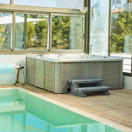 Fonte Seca Bed & Breakfast *